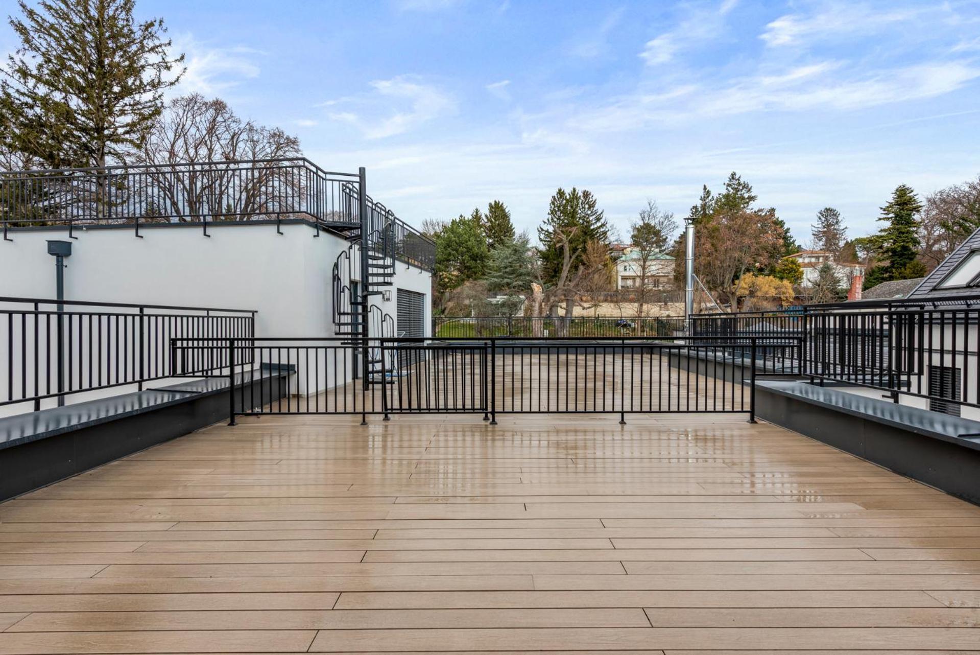 Vienna Hills Living Aparthotel Exterior photo