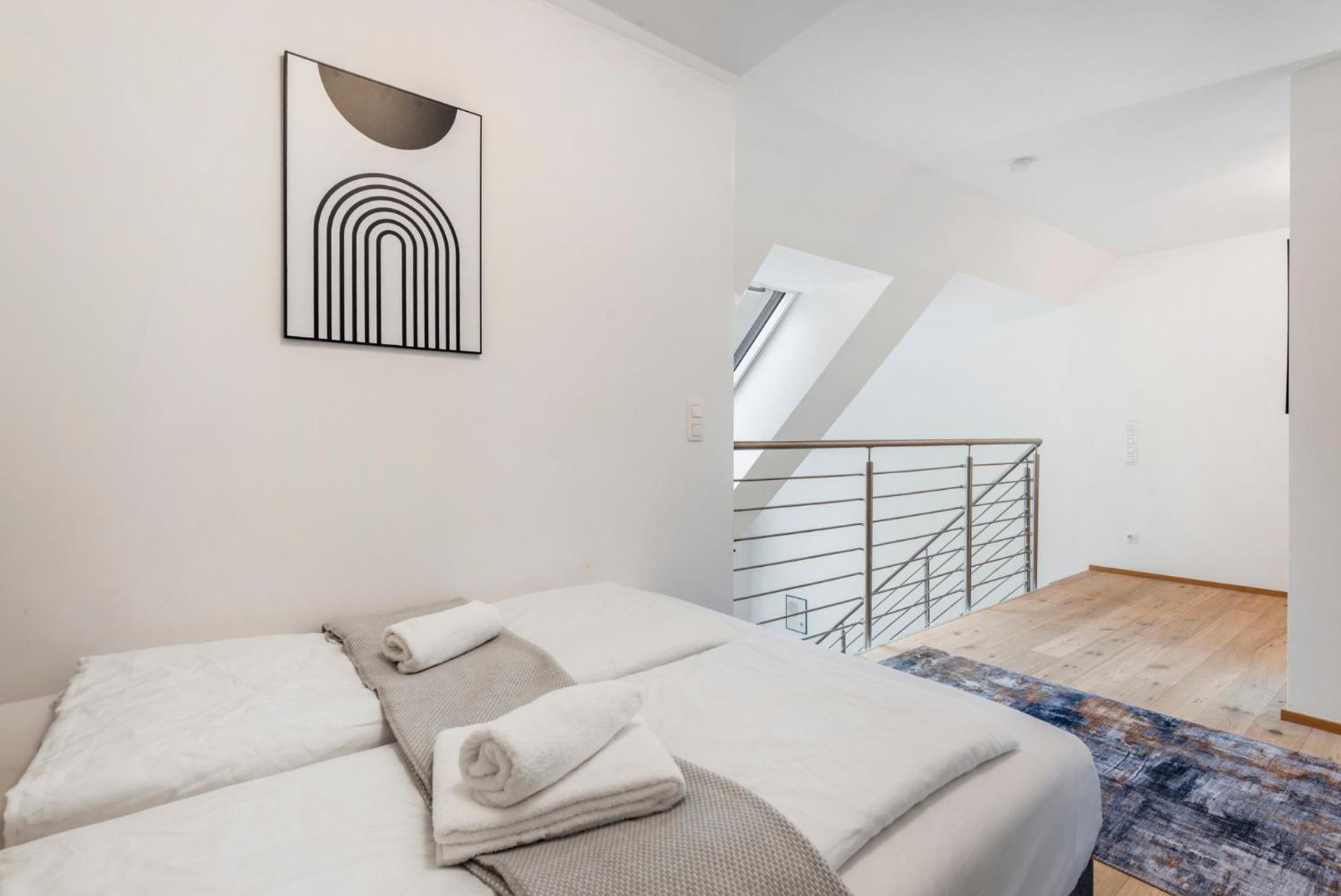 Vienna Hills Living Aparthotel Exterior photo