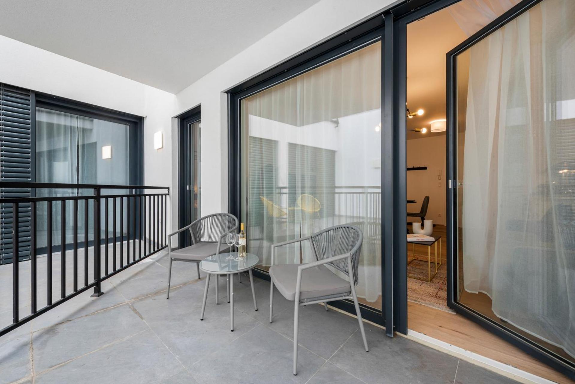 Vienna Hills Living Aparthotel Exterior photo