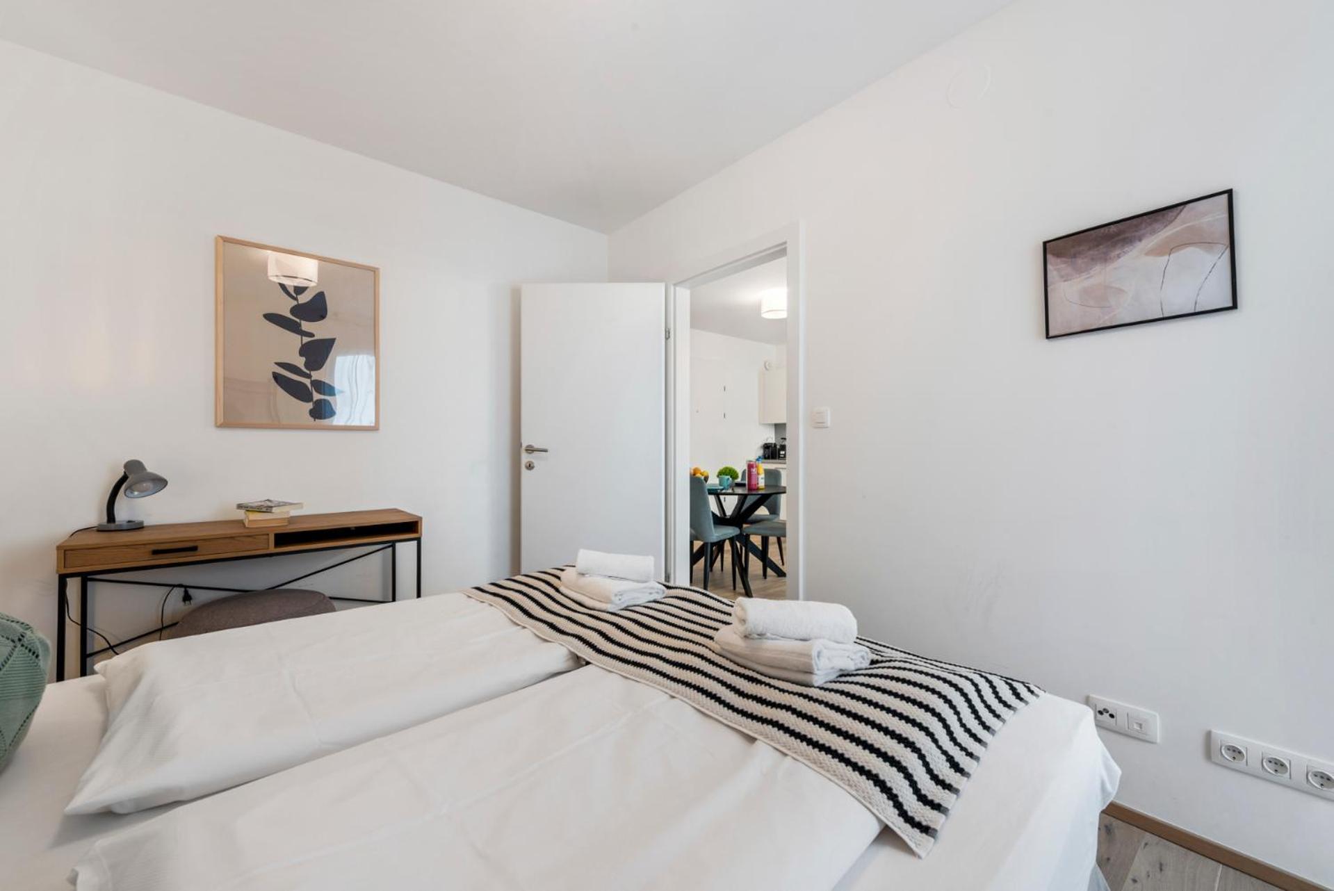 Vienna Hills Living Aparthotel Exterior photo